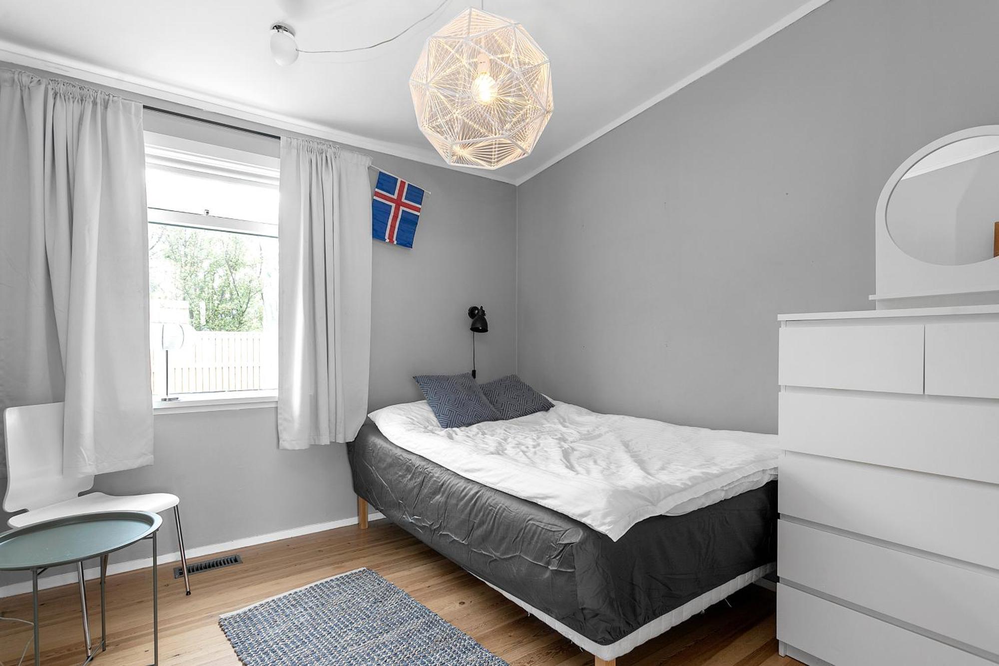 House - Villa With Garden And Hot Tub, 2 Min From Reykjavik Garthabaer Esterno foto