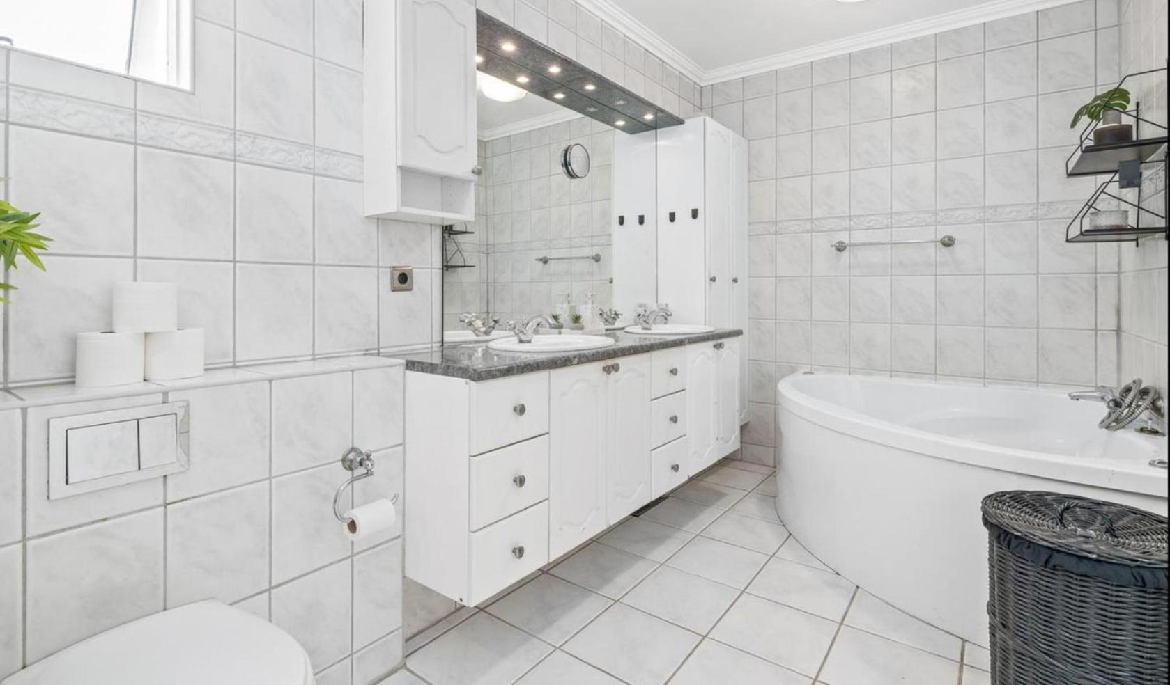 House - Villa With Garden And Hot Tub, 2 Min From Reykjavik Garthabaer Esterno foto